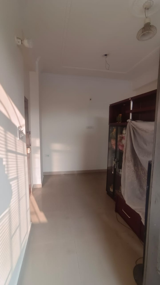 Semi Furnished 3bhk in Income Tax Colony Rd, Bongaon, Guwahati, Assam, India for Rent